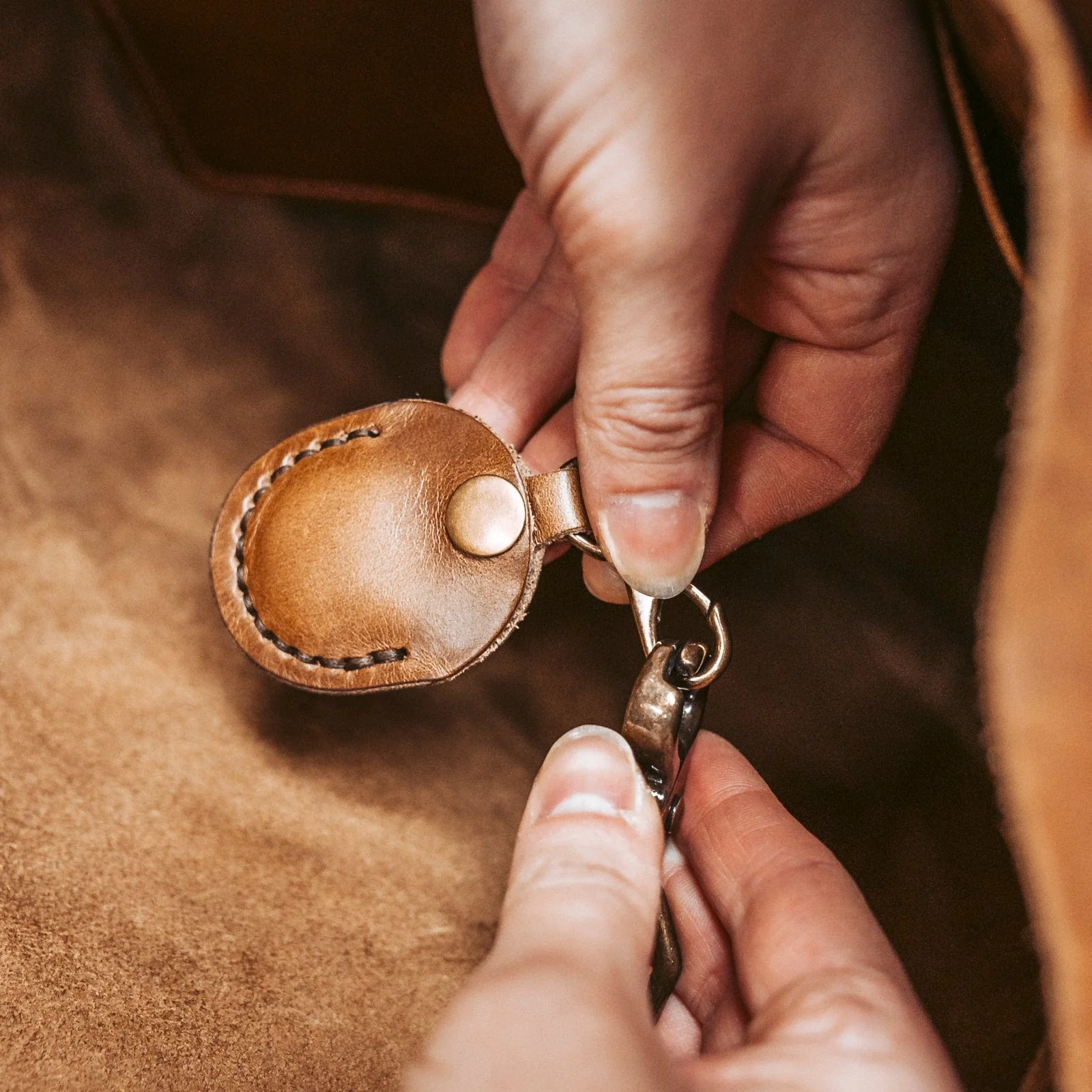 Leather AirTag Case - Image 11