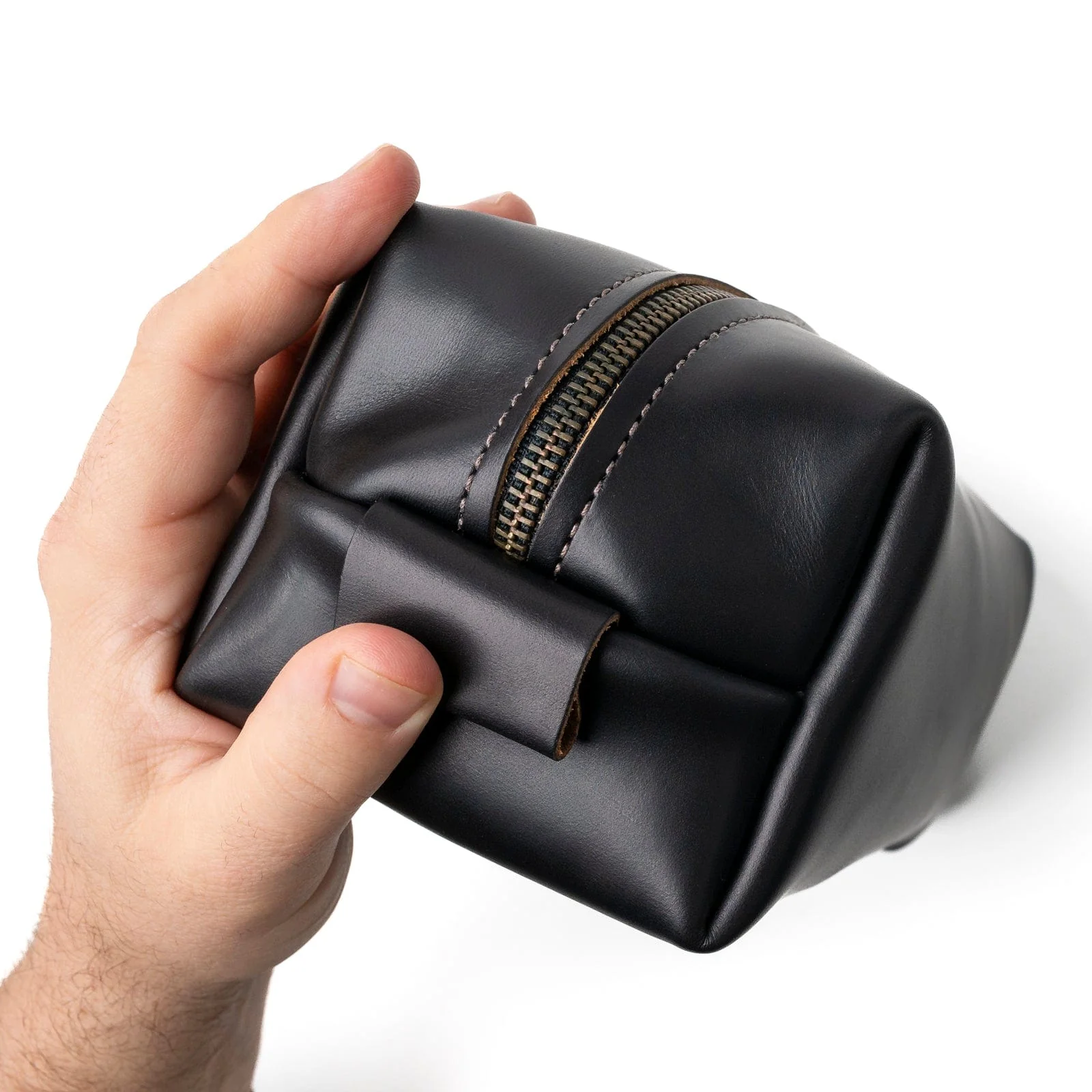 Leather Toiletry Bag - Image 20